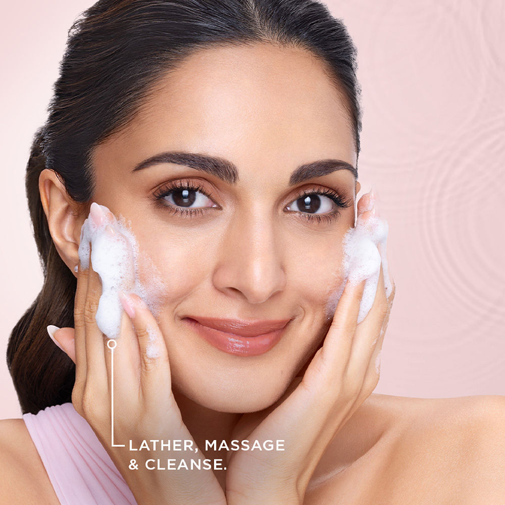 Pond’s Bright Beauty Facewash with Niacinamide, For Glass Skin-like Shine, 150g Buy at Indicrest Image 5