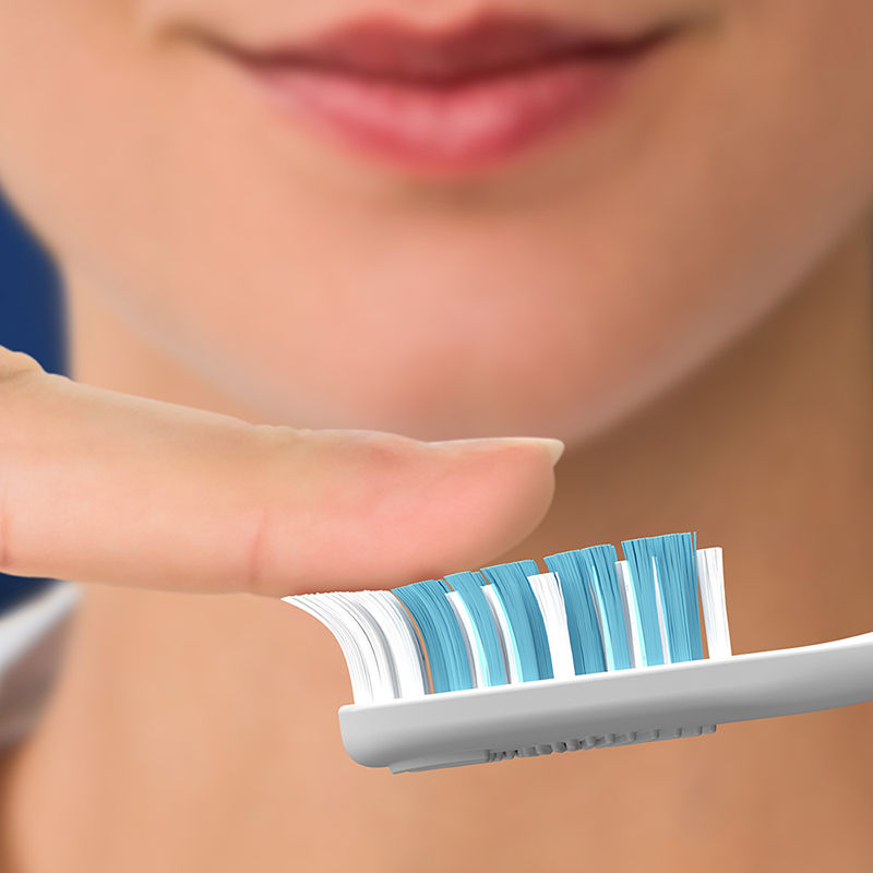 Oral-B Cavity Defense Bacteria Fighter Toothbrush - Soft (Pack of 6) Buy at Indicrest Image 6