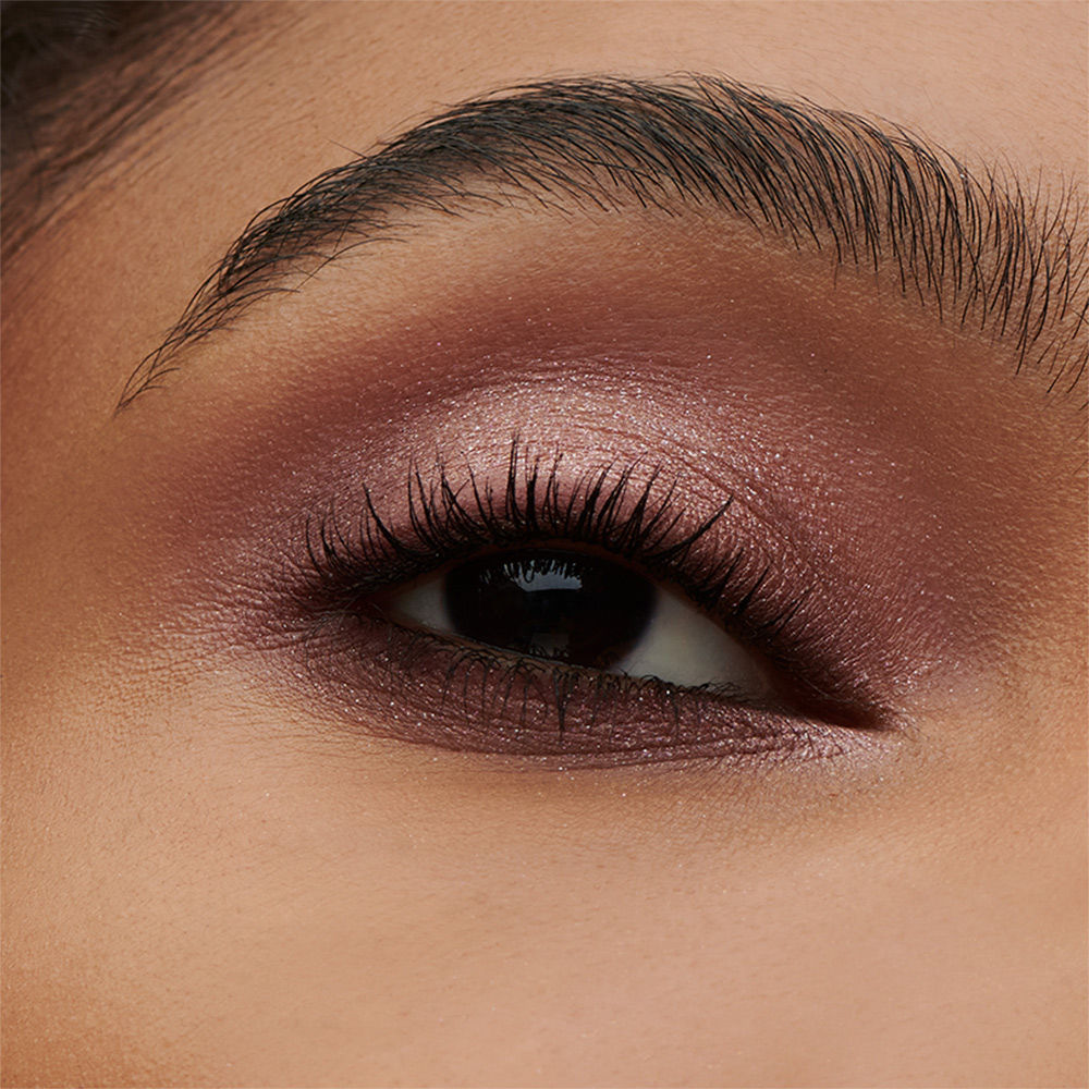 M.A.C Squall Goals Eye Shadow Palette X6: Sparkle Storm- Holiday Collection Sparkle Storm, 1g Buy at Indicrest Image 7