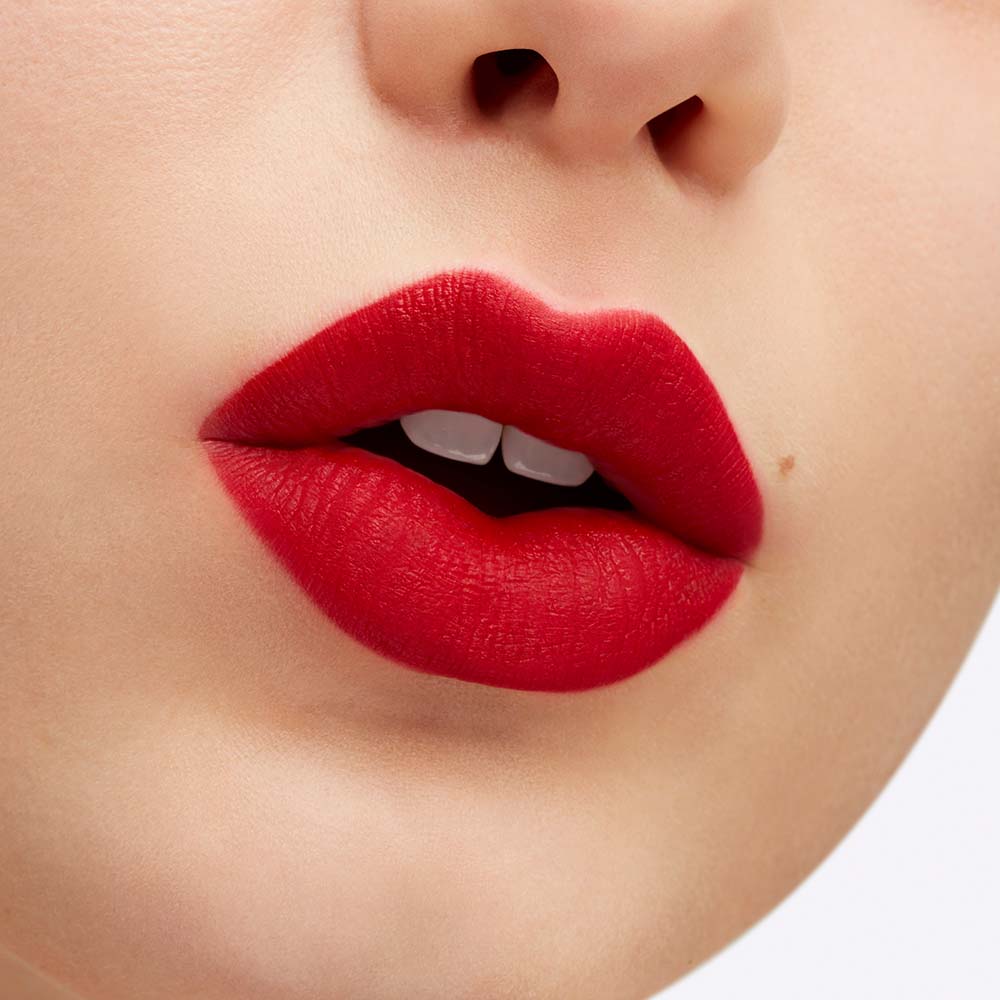 M.A.C Ruby's Crew: Retro Matte Liquid Lipcolour - Ruby Phew!, 5ml