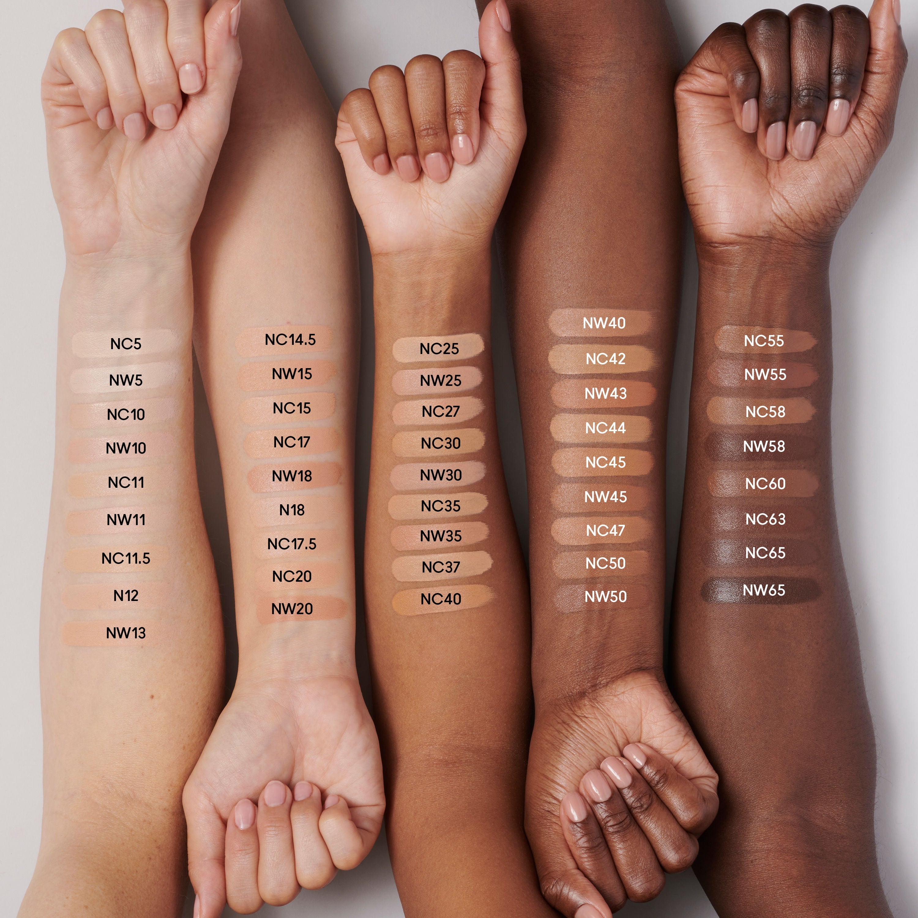 M.A.C Studio Radiance 24HR Luminous Lift Concealer - NC15, 11ml