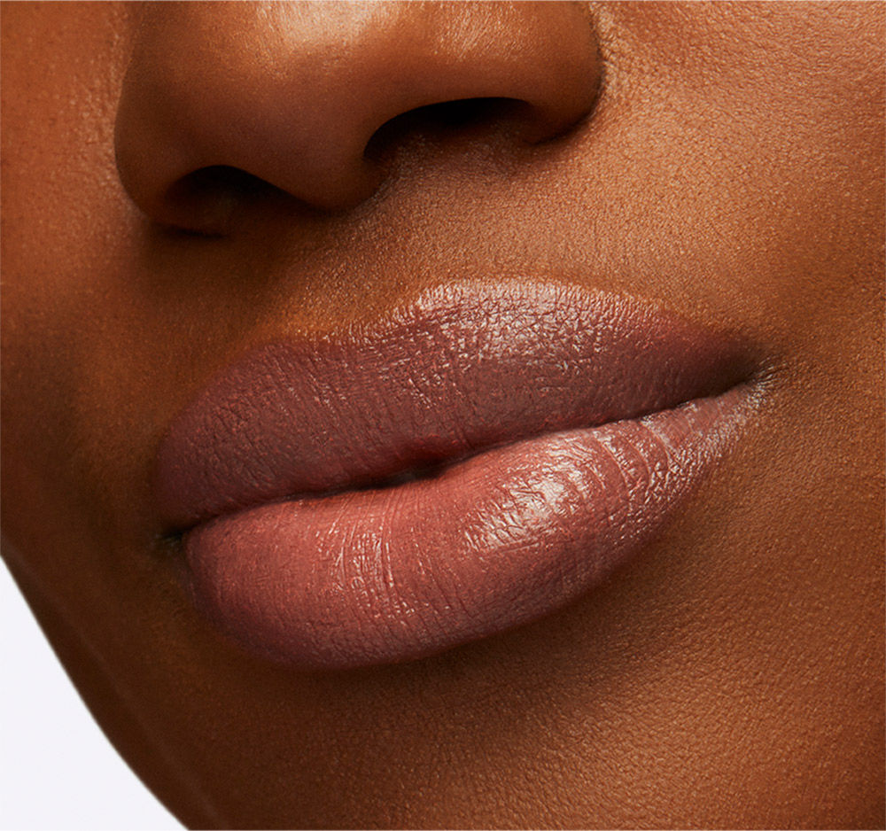 M.A.C Lustreglass Lipstick - Well Well Well, 3g Buy at Indicrest Image 5